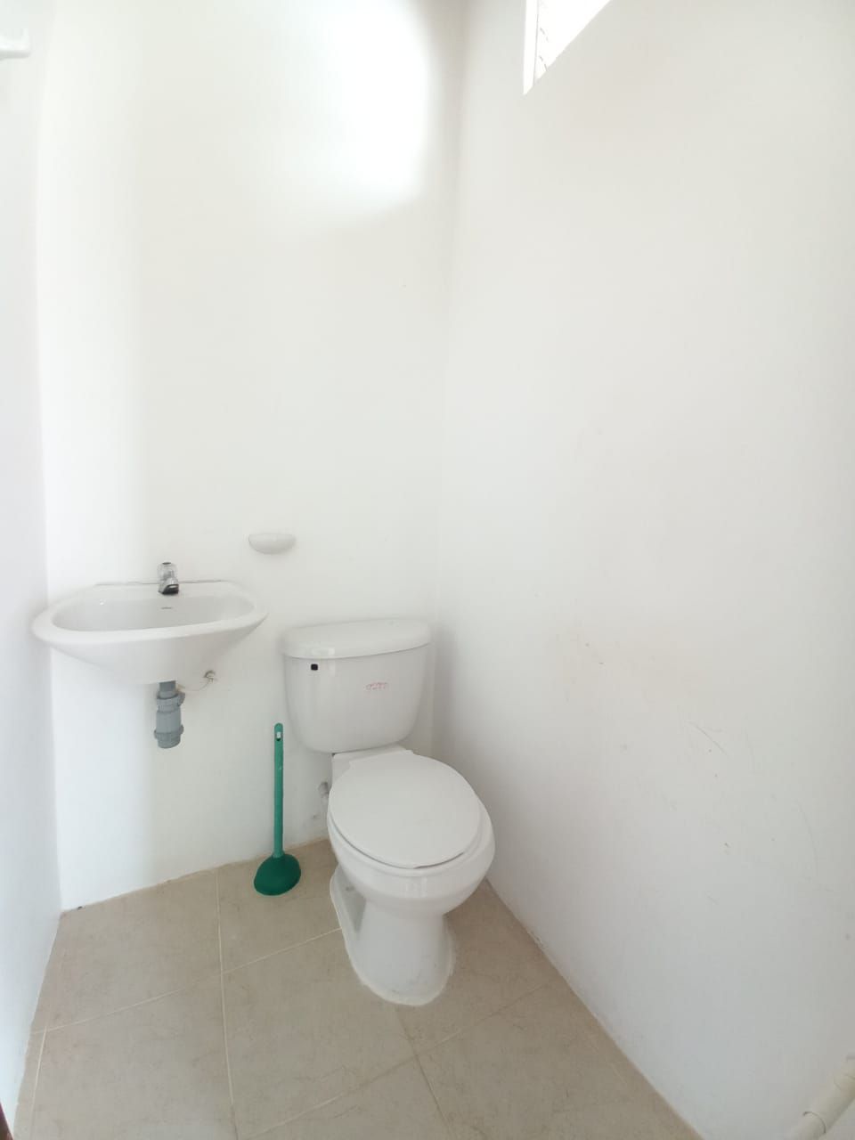 Casa-en-arriendo-arauca-guayacan-reservado-baño33