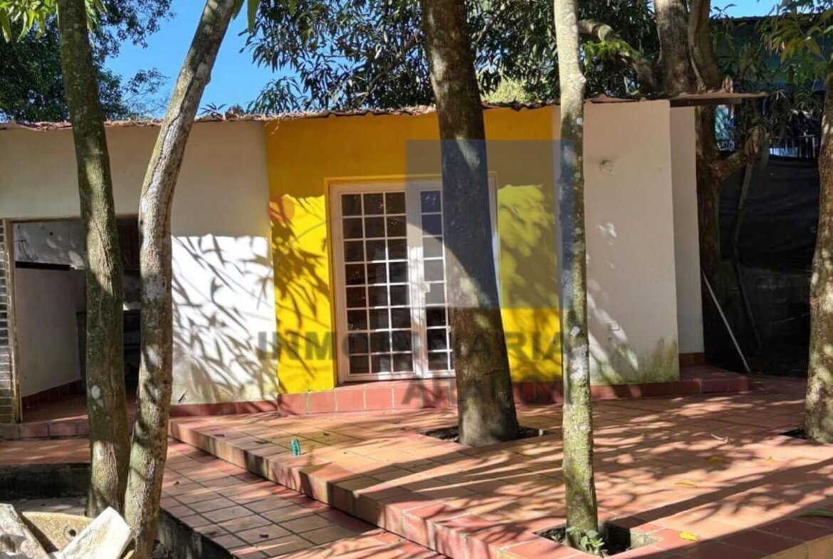 casa-para-uso-comercial-en-arriendo-oficinas-en-arriendo-barrio-chorreras-en-arauca-inmobiliaria-arauca-apartaestudio