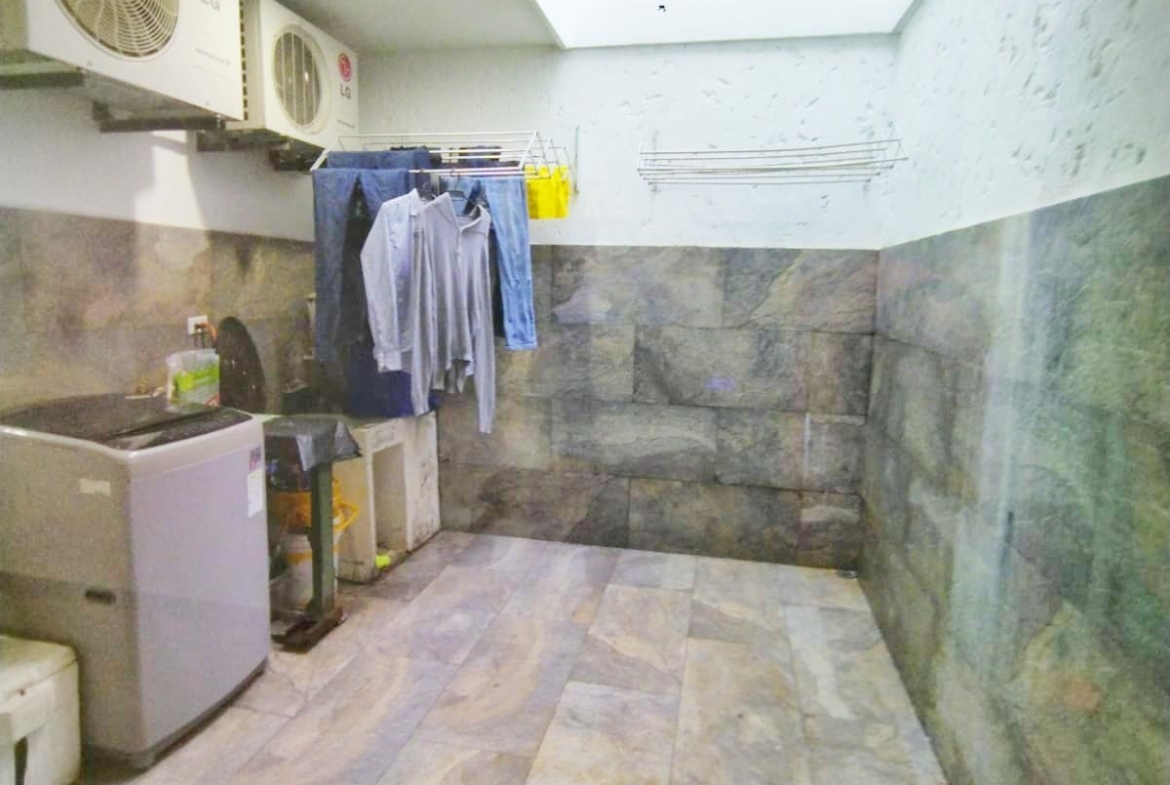casa-en-venta-en-arauca-barrio-el-chircal-inmobiliaria-arauca-zona-de-lavanderia