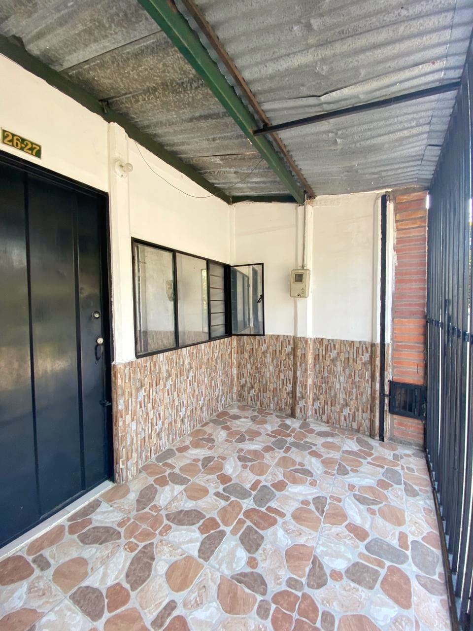 casa-en-arriendo-barrio-cabanas-del-rio-en-arauca-inmobiliaria-arauca-porche