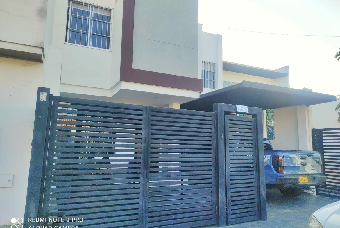 casa-en-arriendo-en-arauca-meridiano-70-inmobiliaria-araura-fachada