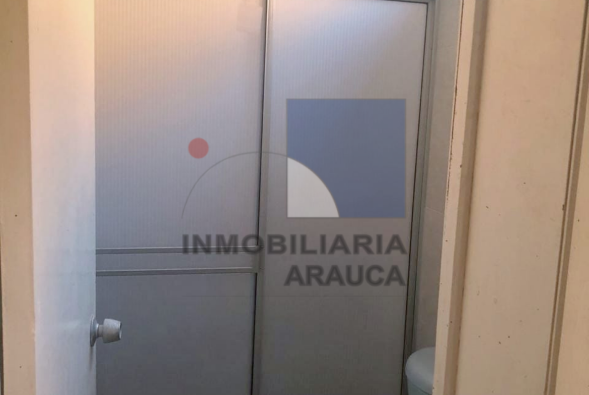 oficina-amoblada-en-arriendo-en-arauca-edificio-la-romana-inmobiliaria-arauca-bano