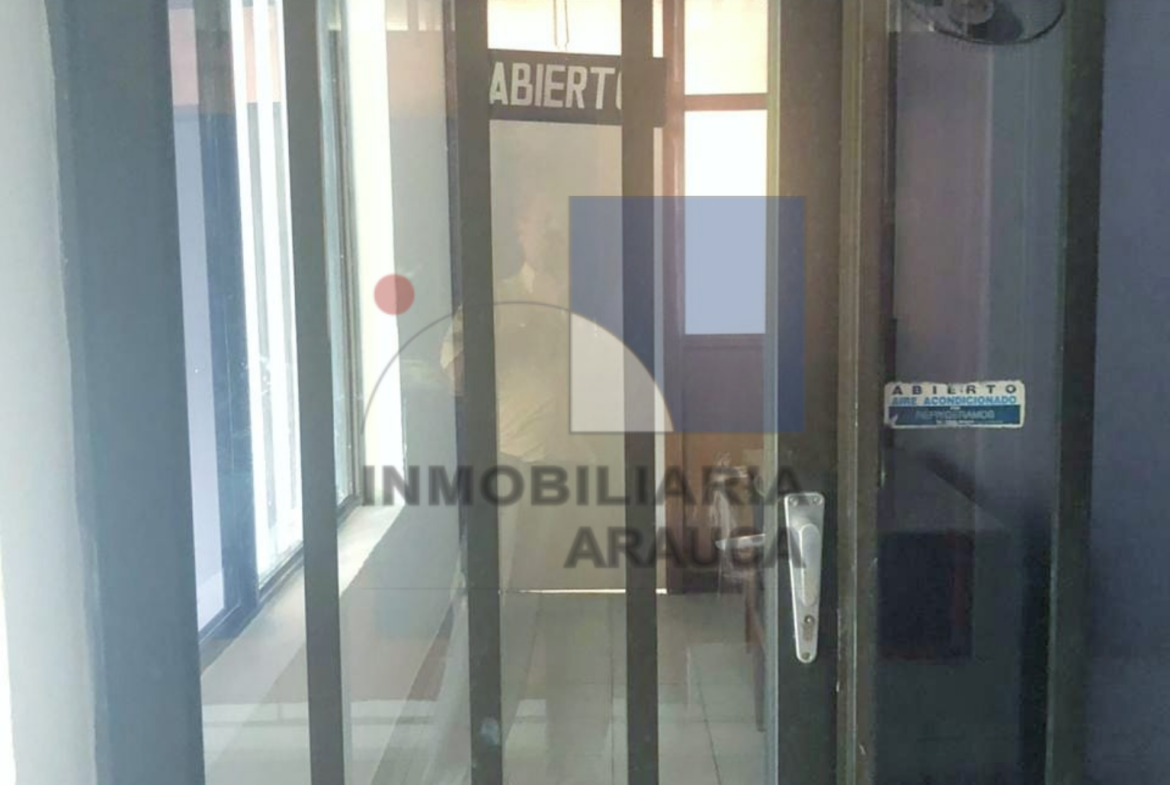 oficina-amoblada-en-arriendo-en-arauca-edificio-la-romana-inmobiliaria-arauca-entrada