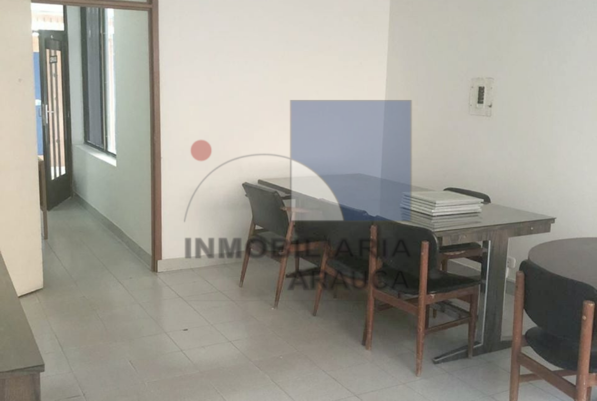 oficina-amoblada-en-arriendo-en-arauca-edificio-la-romana-inmobiliaria-arauca-sala-de-juntas