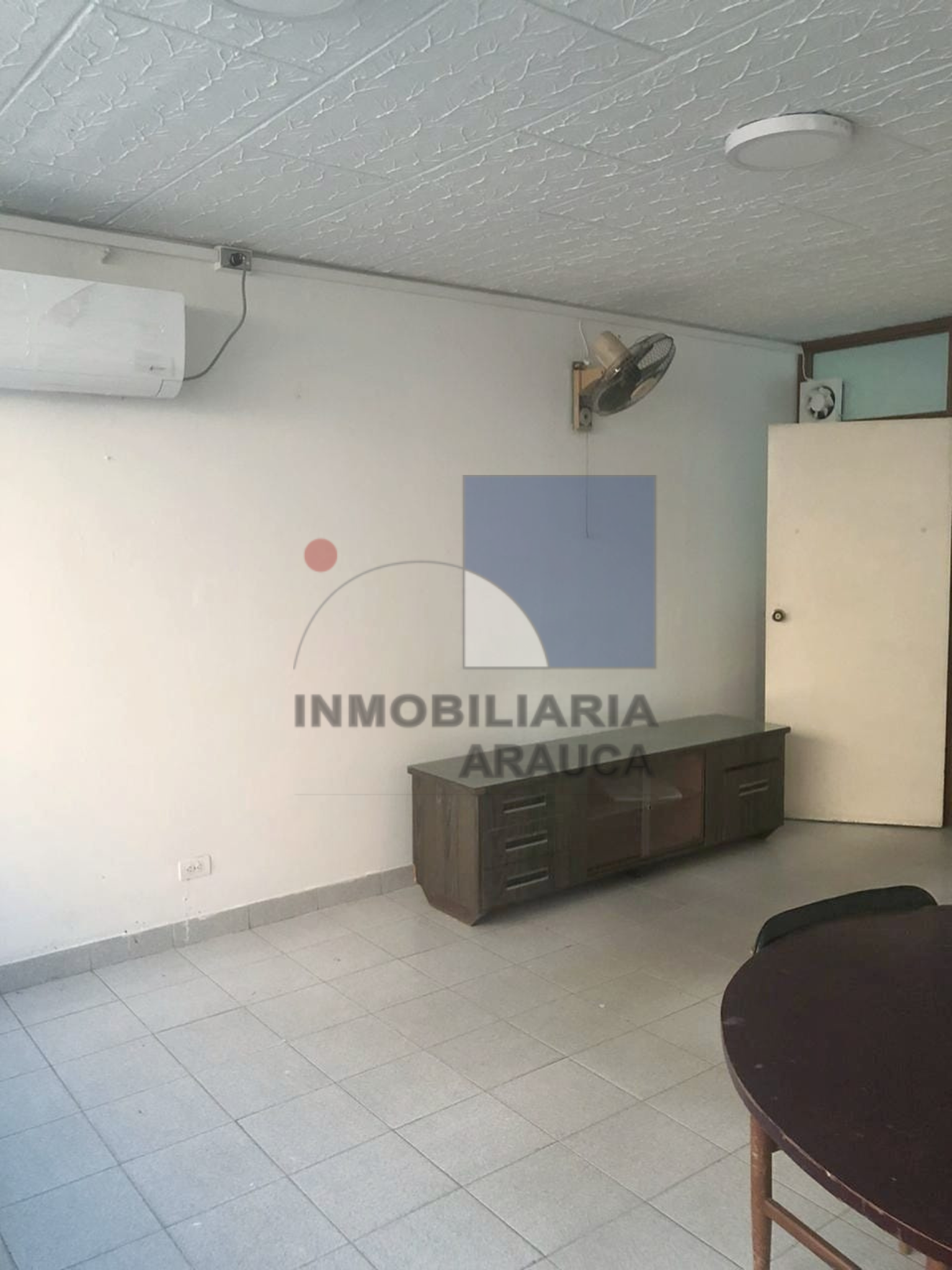 oficina-amoblada-en-arriendo-en-arauca-edificio-la-romana-inmobiliaria-arauca-sala1