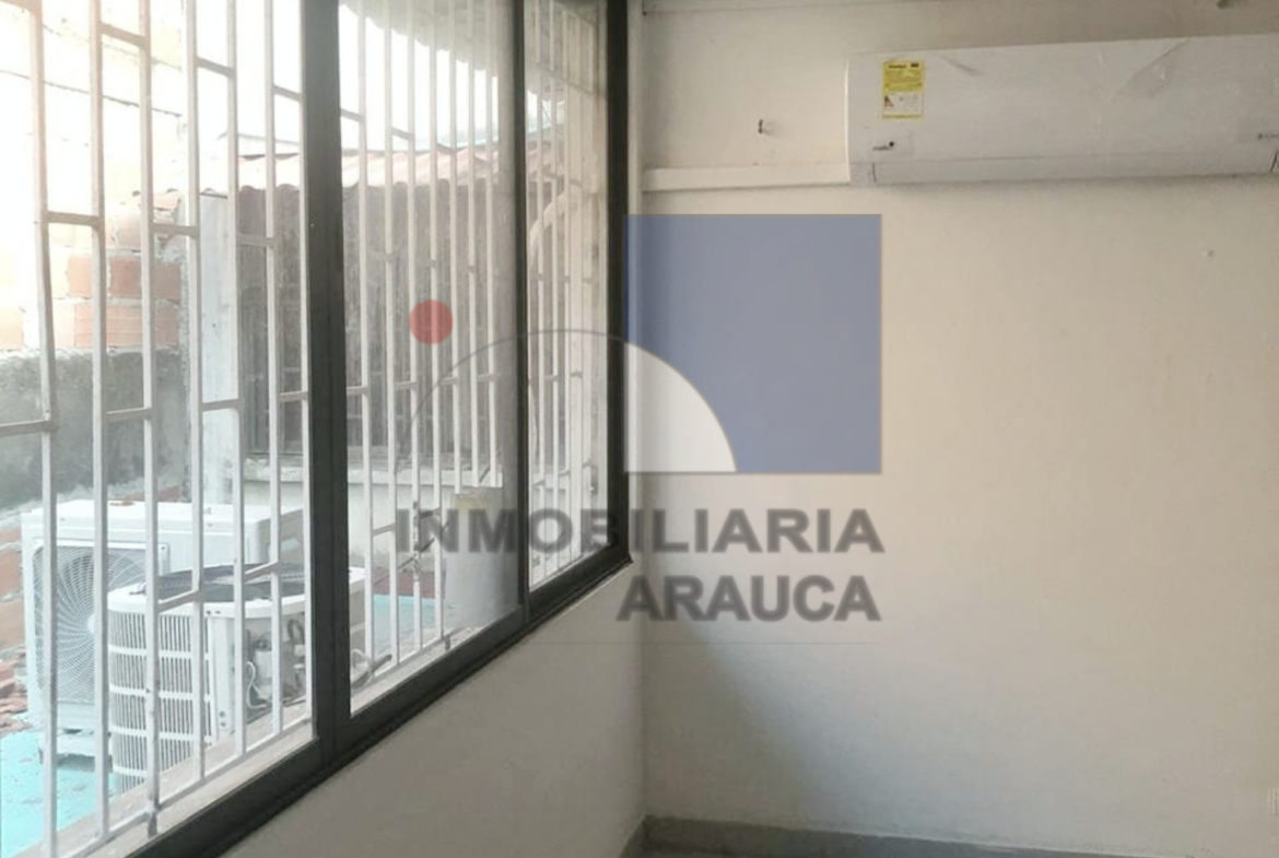 oficina-amoblada-en-arriendo-en-arauca-edificio-la-romana-inmobiliaria-arauca-ventana