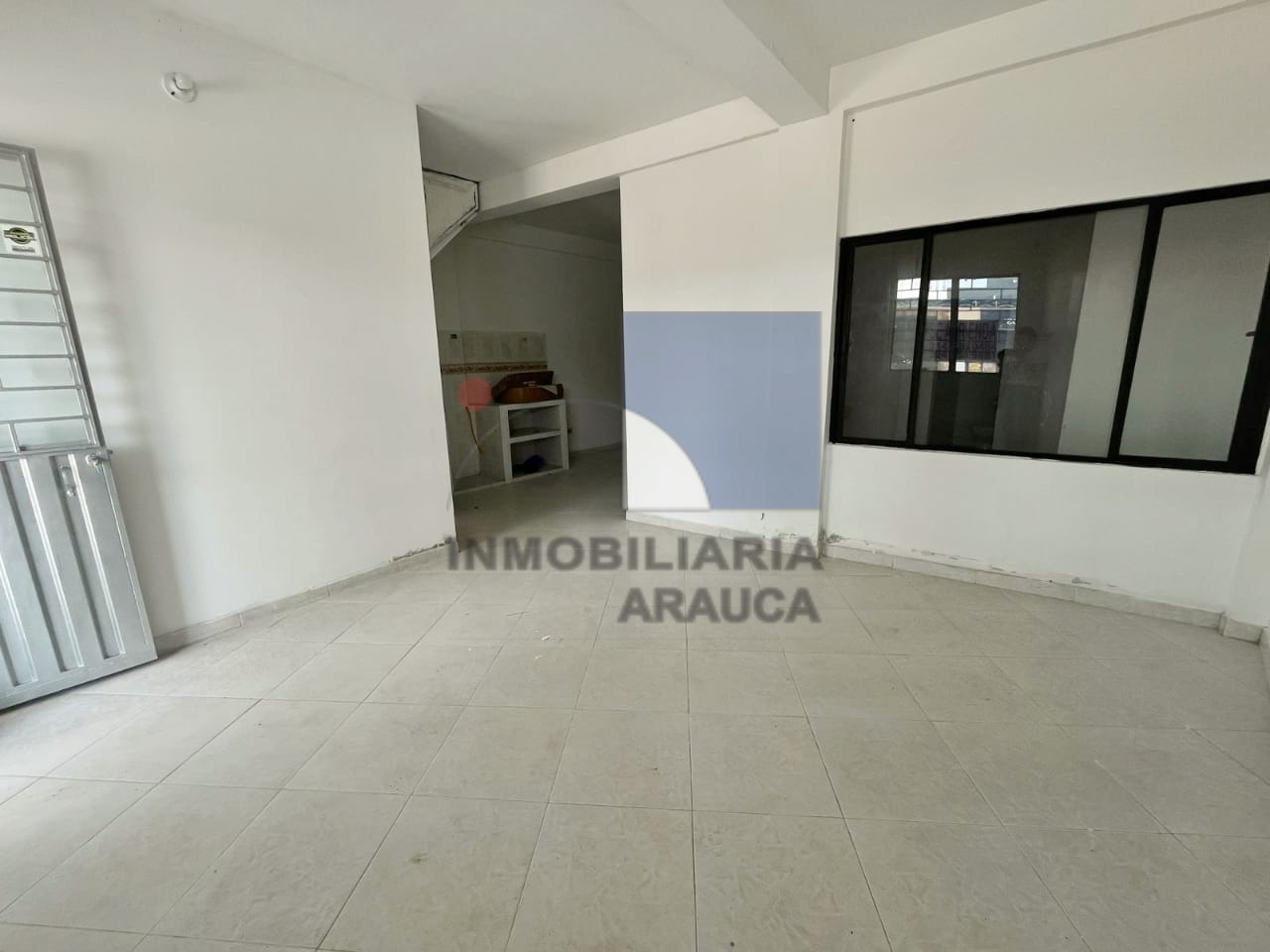 apartamento-en-arriendo-en-arauca-barrio-meridiano-70-inmobiliaria-arauca-sala-comedor