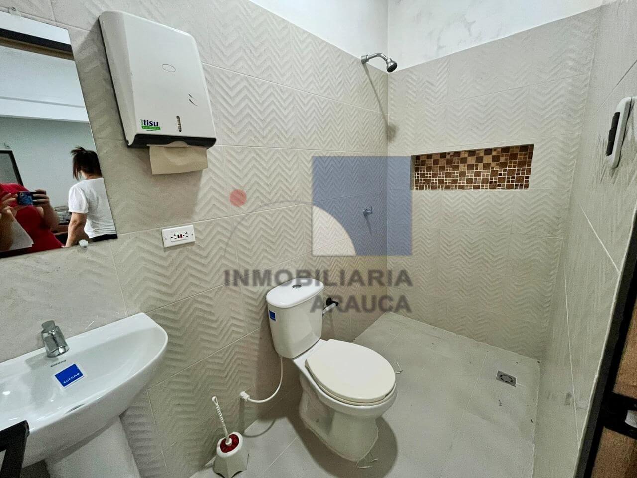 casa-para-uso-comerical-oficinas-en-arauca-barrio-union-en-arauca-inmobiliaria-arauca-bano