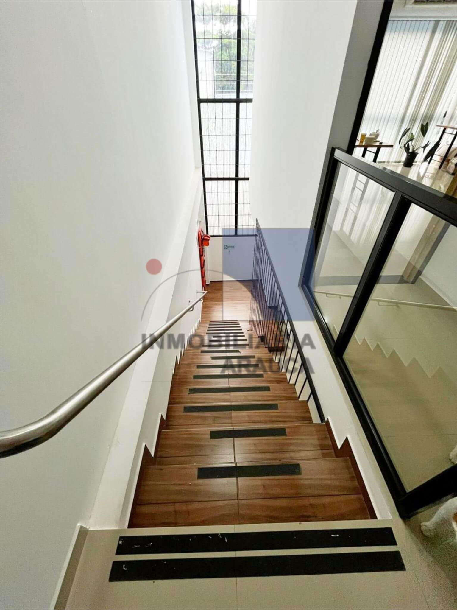 casa-para-uso-comerical-oficinas-en-arauca-barrio-union-en-arauca-inmobiliaria-arauca-esca1