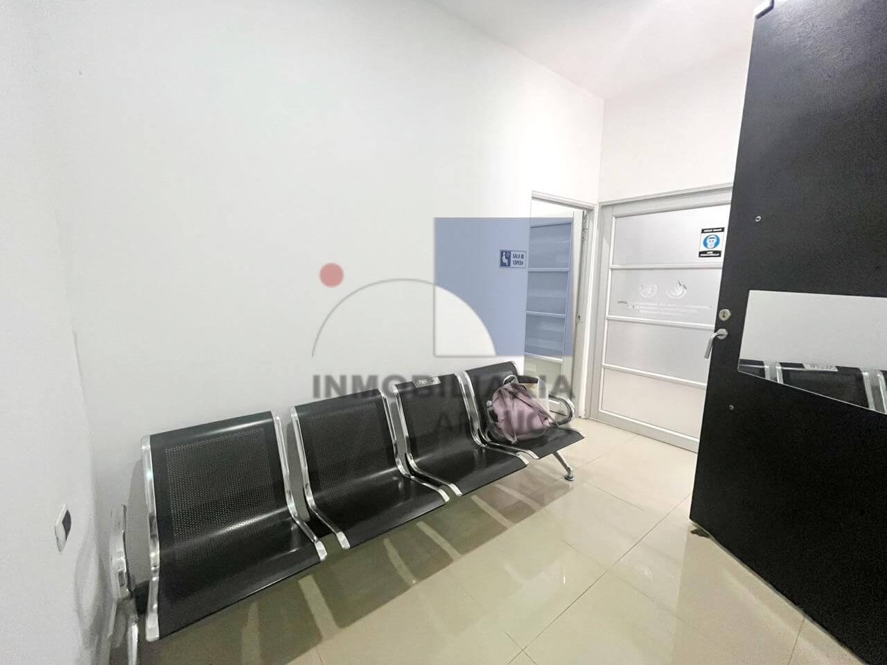 casa-para-uso-comerical-oficinas-en-arauca-barrio-union-en-arauca-inmobiliaria-arauca-sala