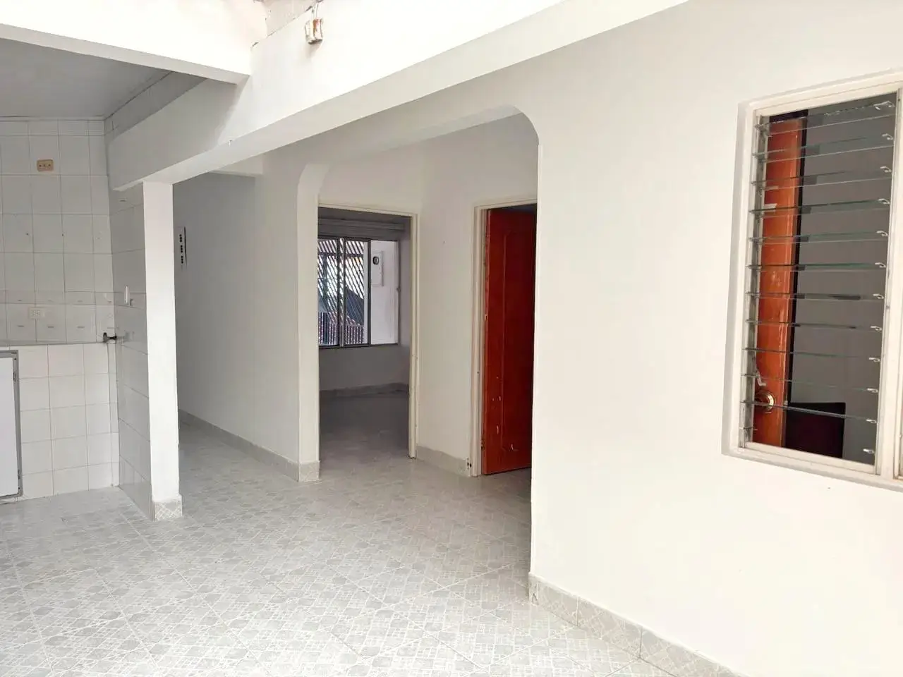 casa-santa-barbara-arauca-inmobiliaria-arauca-pasillo